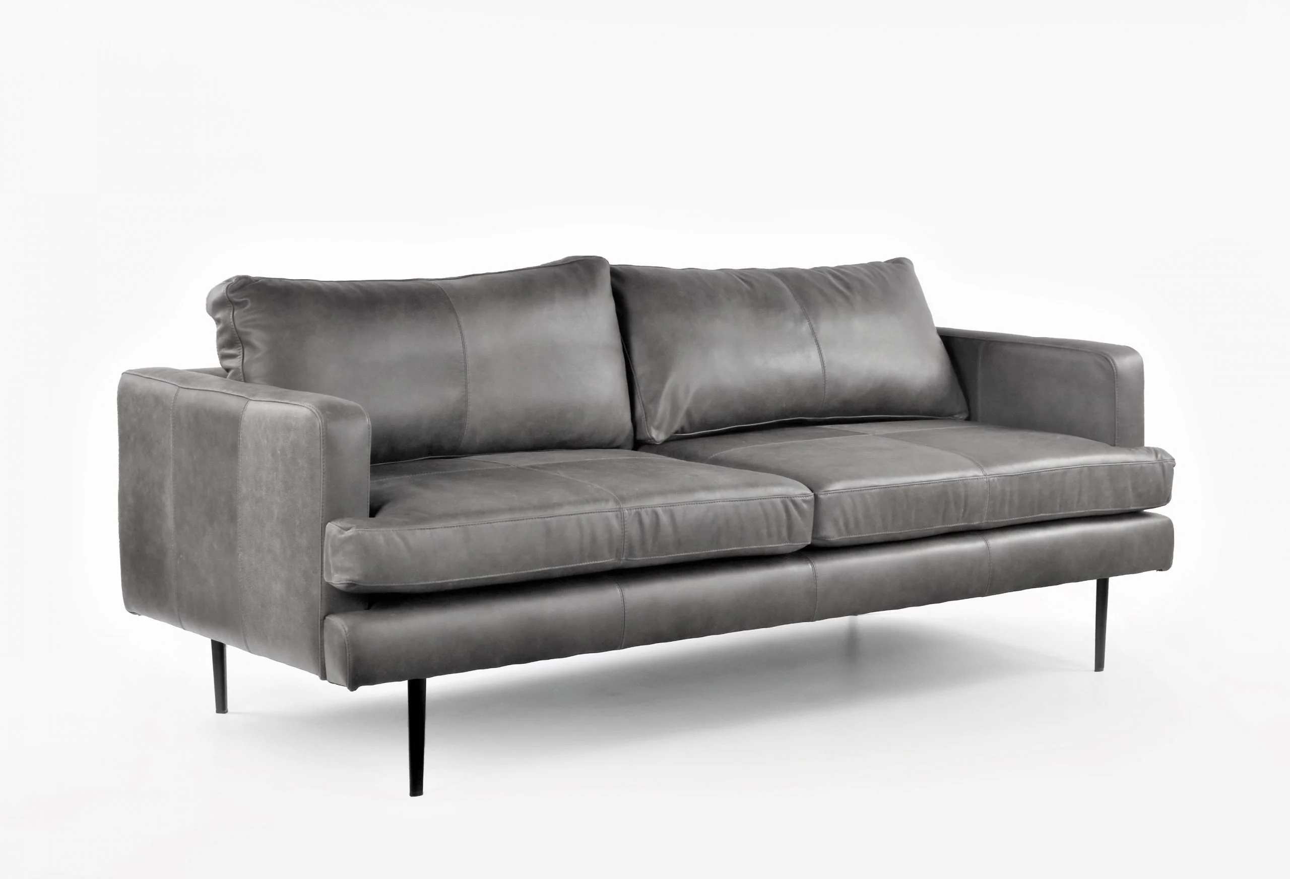 Sillon de Cuero – Slim Sasiori Color Fargo Light Gray, asiento liso, Cuero 100% Natural Uruguayo